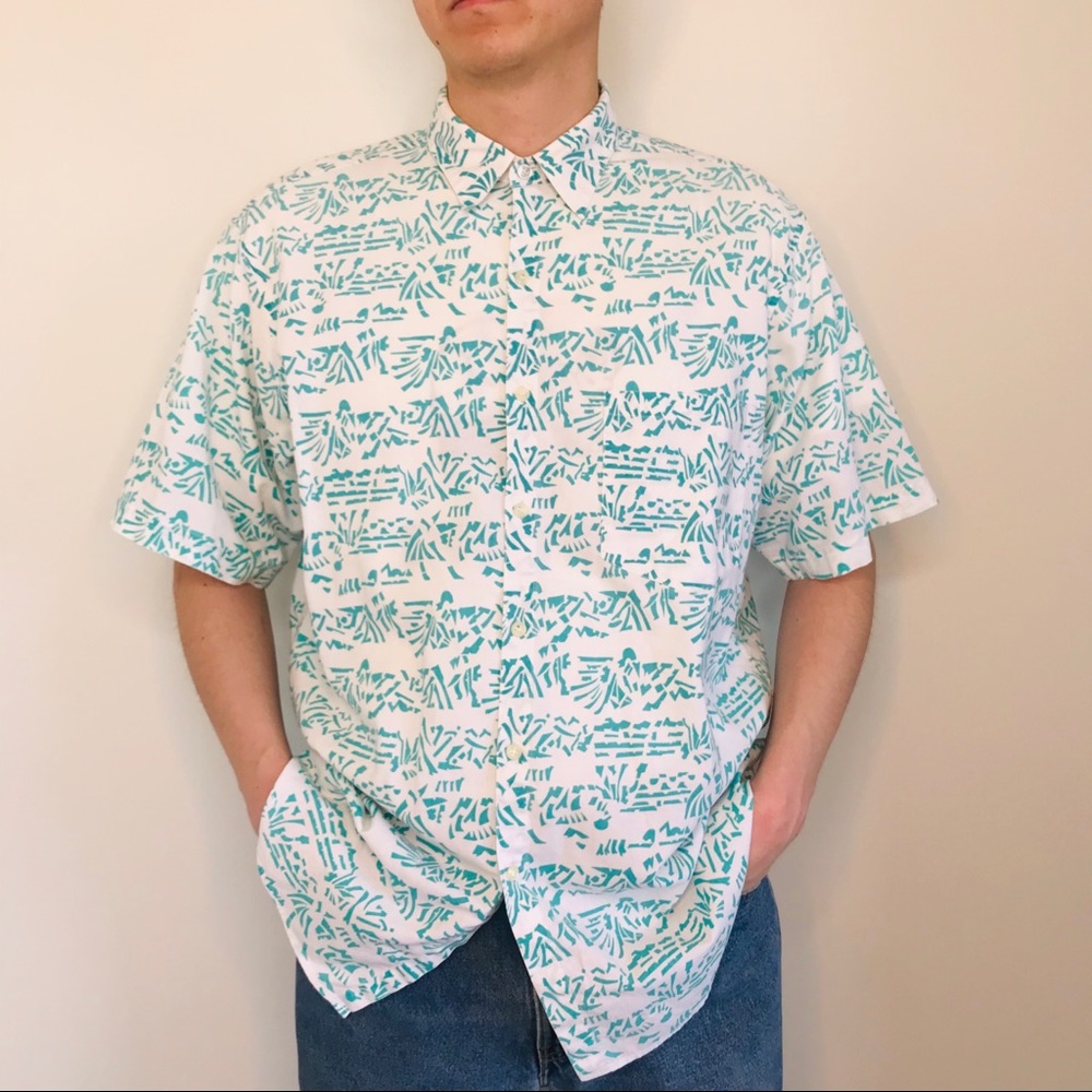 Gap Short-Sleeve Button-Up Shirt, Size Large